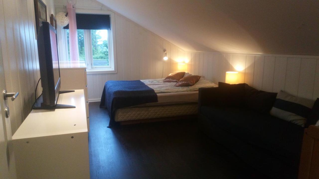 Nevervally B&B Grimstad  Buitenkant foto